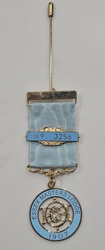 Vintage Beautiful Medallion