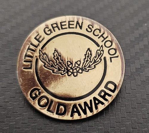 Vintage Lovely Collectables Little Green Gold Award Badges