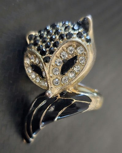 Vintage collectable Beautiful Ring #01121