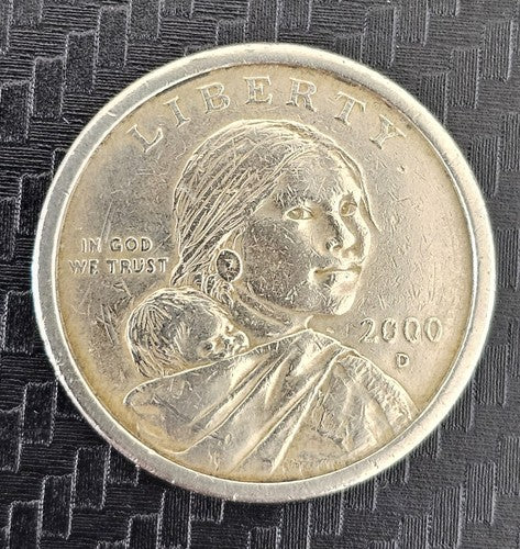 2000 D SACAGAWEA ONE DOLLAR US LIBERTY COIN GOLD COLOR CIRCULATED