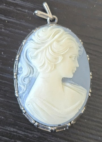 Lovely Costume Cameo Brooch Portrait Rhinestone #1230