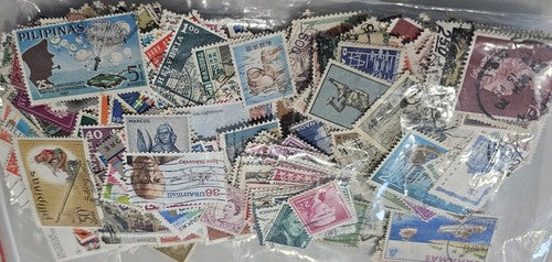 Surprise Huge set of International Used stamps (#01123)