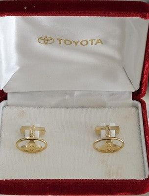 Vintage Toyota Logo Gold Tone Sterling Silver Cufflinks in Original Presentatio
