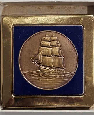 Vtg AMOR Square Compact Powder Box Embossed Clipper Ship & Original Box Pouch