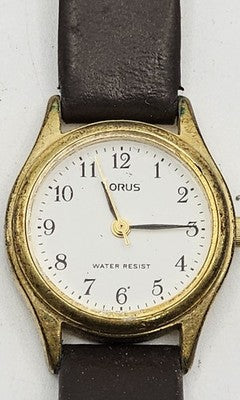 VINTAGE LORUS Quartz Watch V821-0660 Gold Tone Water Resistant Leather Strap