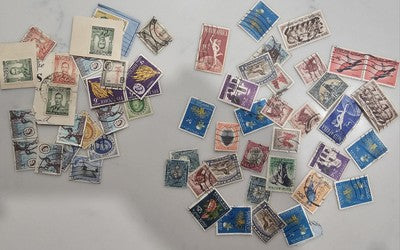 Valuable Vintage International South Africa Stamps #0420