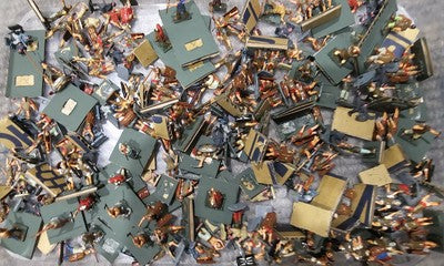 Large Lot of at least 180pcs Painted Ancient Roman Miniature Figures Wargame Ar