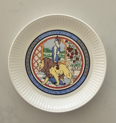 Vintage 1982 Wedgwood "The Lady and the Lion" Brothers Grimm Children's Story Se