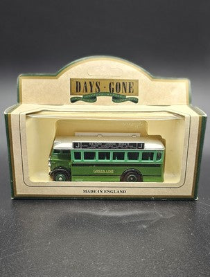 VINTAGE MADE IN ENGLAND MODEL CARS DAYS-GONE COLLECTABLES - Green Line - 17022