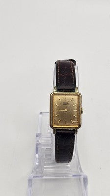 Vintage Seiko Women's Quartz Watch Gold-Tone Rectangle Case 1400-5040 Working