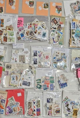 Large Bulk Worldwide & Australian Stamp Collection - 1,000+ Pieces in Sorted Pac