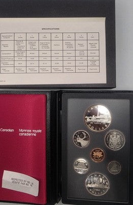 1984 Canada Proof Coin Set Royal Canadian Mint 7 Coins with Silver Dollar Case