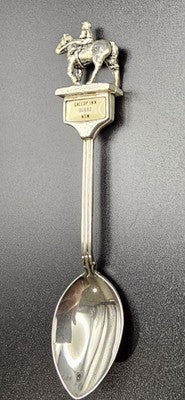 VINTAGE COLLECTOR 3D SOUVENIR SPOON Gllop INN DUBBO NSW
