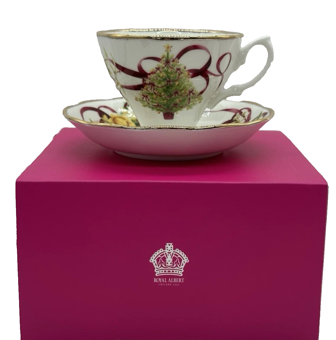 Royal Albert Christmas Tree Teacup & Saucer NEW in Box