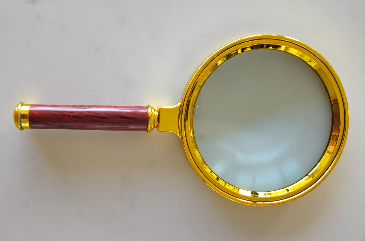 handheld magnifying glass - 9 cm