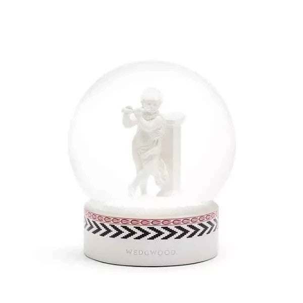 WEDGWOOD CHRISTMAS CHERUB SNOW GLOBE 1071004. NEW IN BOX - RRP $249