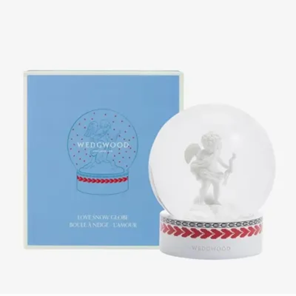 WEDGWOOD ANNUALS LOVE SNOW GLOBE 1072245 - NEW IN BOX - RRP $249