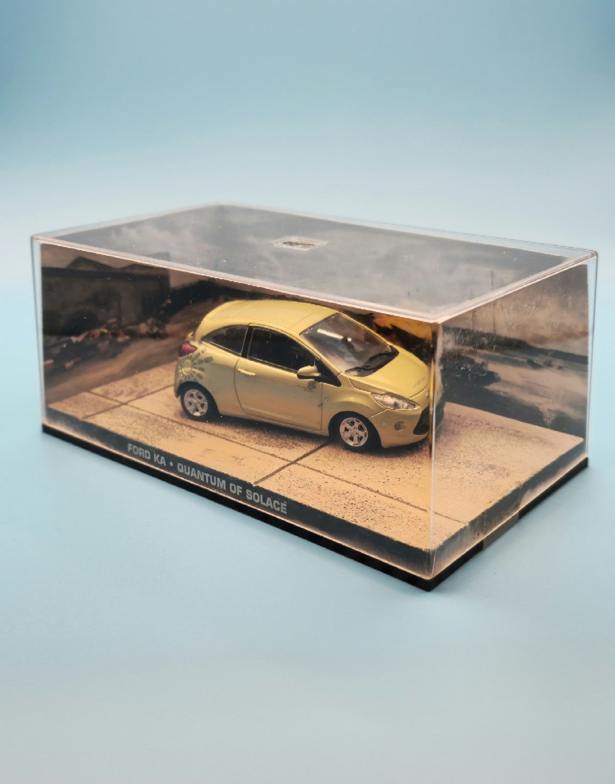 James Bond Die Cast Car Collection - Scale 1:43 #60-Ford KA - Quantum of Solace
