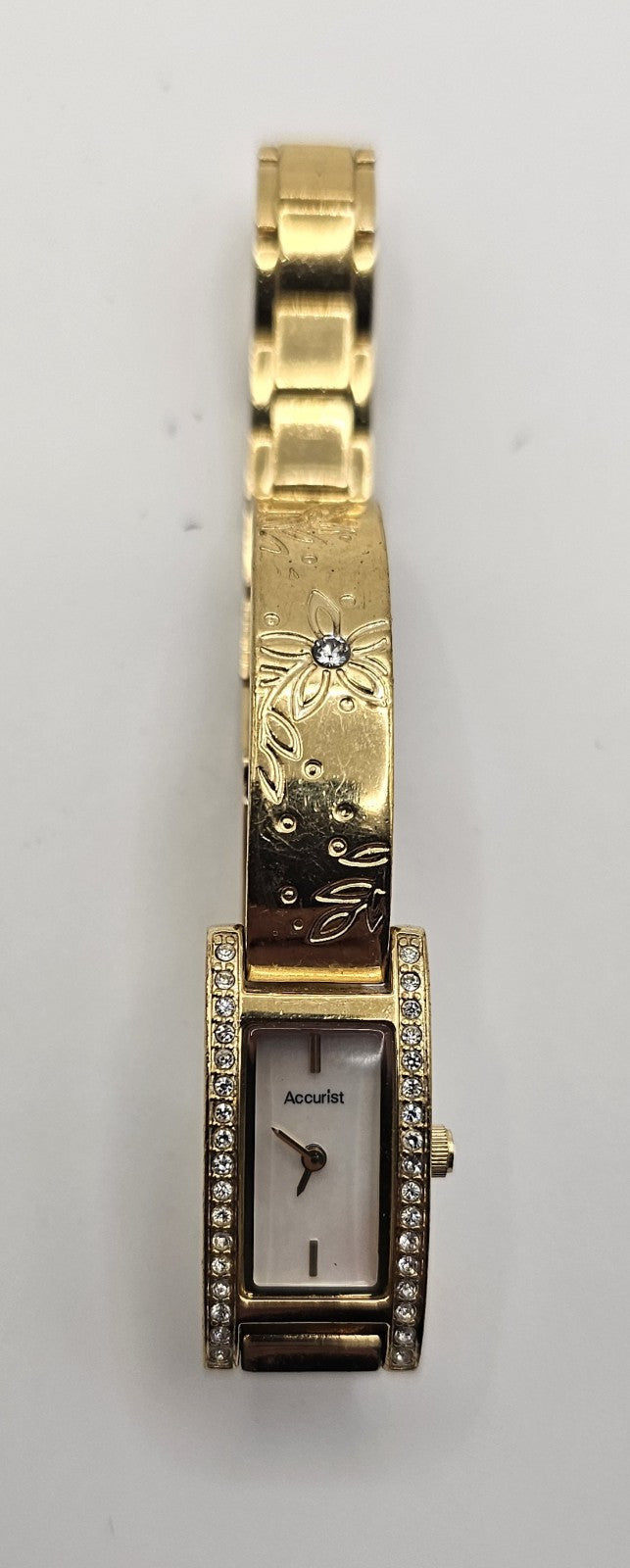 Accurist Women's Gold-Tone Quartz Dress Watch – Working Condition –Classic Style