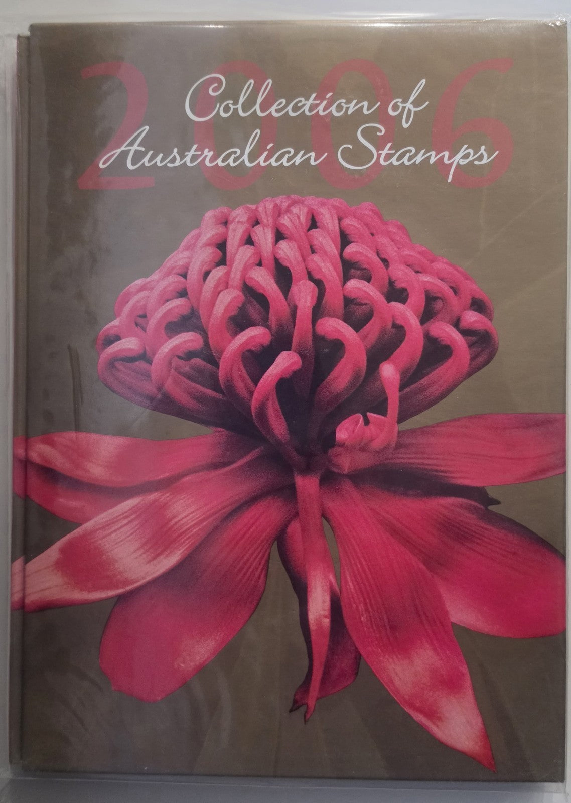 2006 Collection of Australian Stamps Year Album Book
