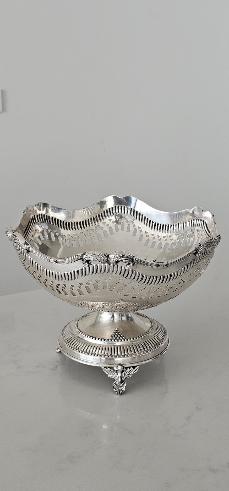Vintage Ornate Pierced EPNS Silver Plated Footed Fruit Bowl Dish 26x19cm India