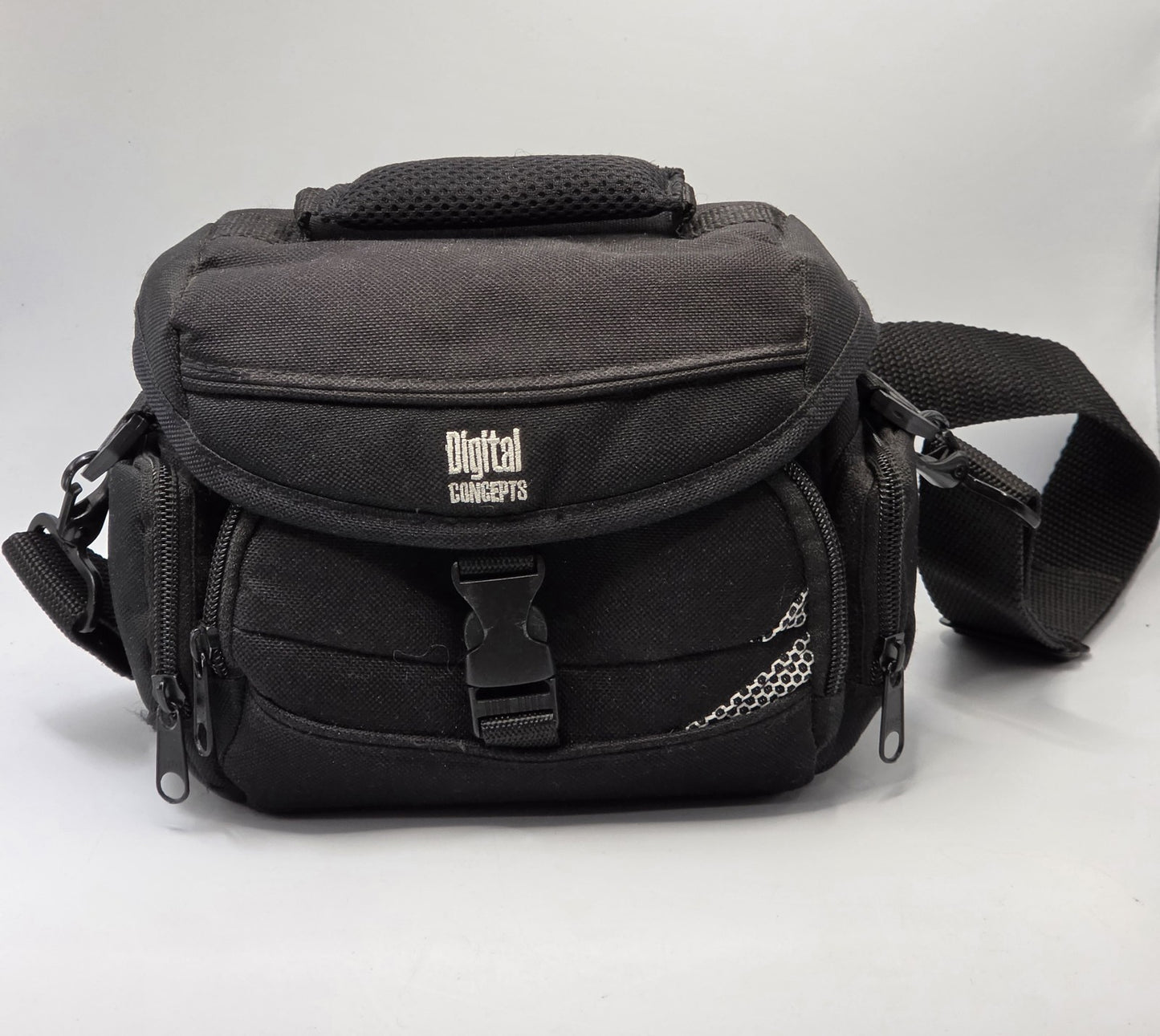 Digital Concepts Compact DSLR Camera Shoulder Bag Black Travel Case Padded