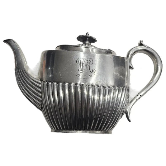 Antique Silver Plated Teapot by Walker & Hall (Sheffield, 1917)