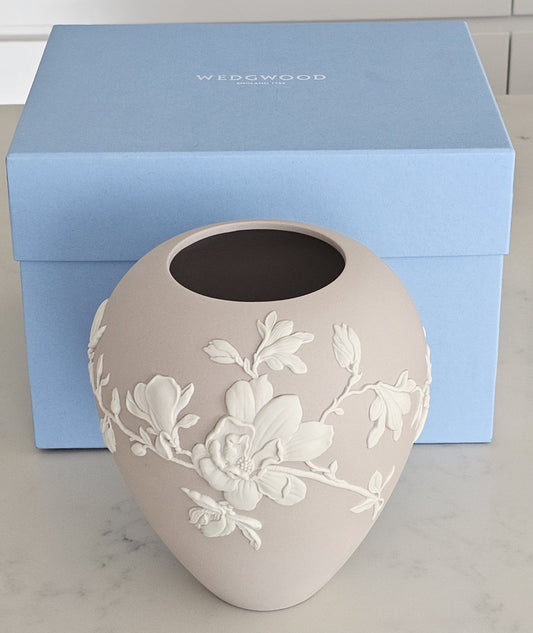 Wedgwood Magnolia Blossom Mink Jasperware Bud Vase 18cm 7" New in Box RRP $499