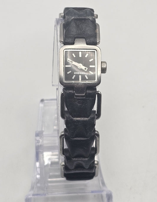Diesel "Only The Brave" Men's Quartz Watch DZ-5069 – Black Leather Strap – Work