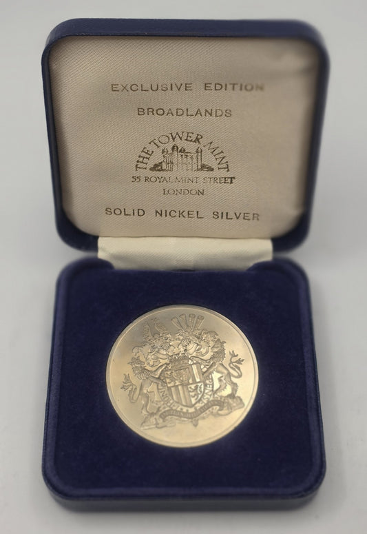 Broadlands Tower Mint Solid Nickel Silver Medallion Lord Mountbatten Boxed