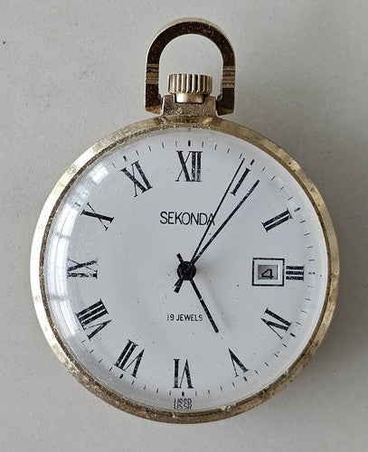 Women's Collectors POCKET WATCHE Quartz - Untested