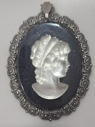 Lovely Costume Cameo Brooch Black Portrait Rhinestone