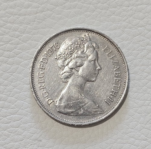 1976 10 New Pence - GB Barely Circulated