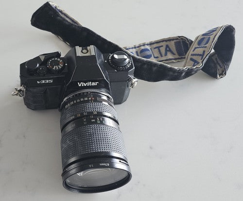 SLR Camera Minolta Vivitar V335 - NOT TESTED - Sold as is