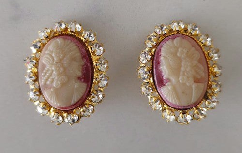 Lovely Costume Cameo Brooch Gold Tone Portrait Ring