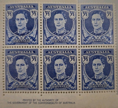 Vintage Australia Mint Sheet stamps #0120