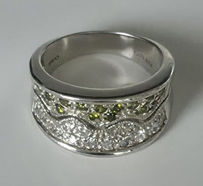Vintage Sterling Silver Solitaire Ring with Large Clear Round Brilliant Cut CZ