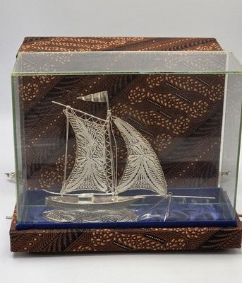 Vintage Indonesian Silver Filigree Ship Miniature in Glass Display Case 18x15cm