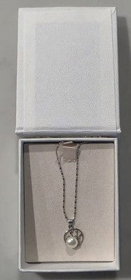 Elegant 18K White Gold Plated Freshwater Pearl Circle Pendant Necklace with Box