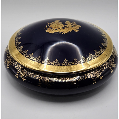 Limoges Made in France Garanti Veritable Cobalt Blue Gold Courting Scene Box