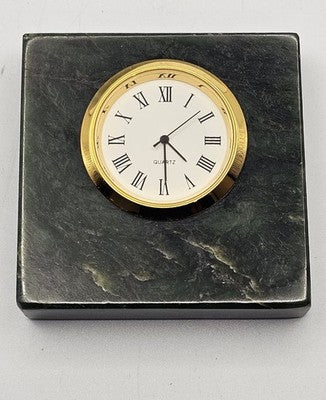 Green Marble Gold Tone Quartz Desk Clock Roman Numerals - In Working Condition