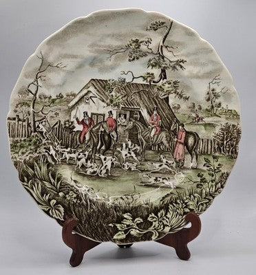 Vintage Johnson Bros Tally Ho Stirrup Cup Fox Hunt Dinner Plate Scalloped 27cm