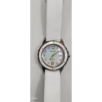 Seiko Vintage Women's Hand-Wind Wristwatch (Sapphire Crystal, Working Condition)
