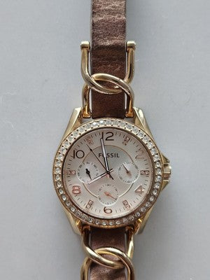 Fossil Riley ES3466 Daydate and Leather Multifunction 10Atm Quartz Women's Watch