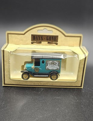 VINTAGE MADE IN ENGLAND MODEL CARS DAYS-GONE COLLECTABLES -4711 Eau Cologne-6095