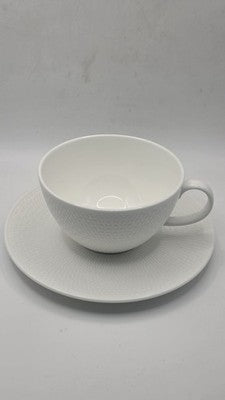 Wedgwood Gio Breakfast Cup & Saucer Set White Bone China Oversized Intaglio 7"