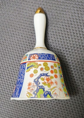 Vintage Lovely Bone China Painted Japanese Imari Porcelain Decorative Bell