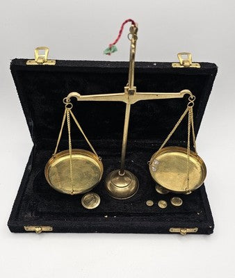 Victorian Era Brass Gold Scales in a Velvet Case - 609, Made in England
