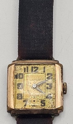 Antique Gold Tone Rectangular Watch The Nautilus 15 Jewels Swiss Made Manual Wi