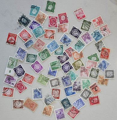 Vintage Unchecked International Germany Stamps #0420